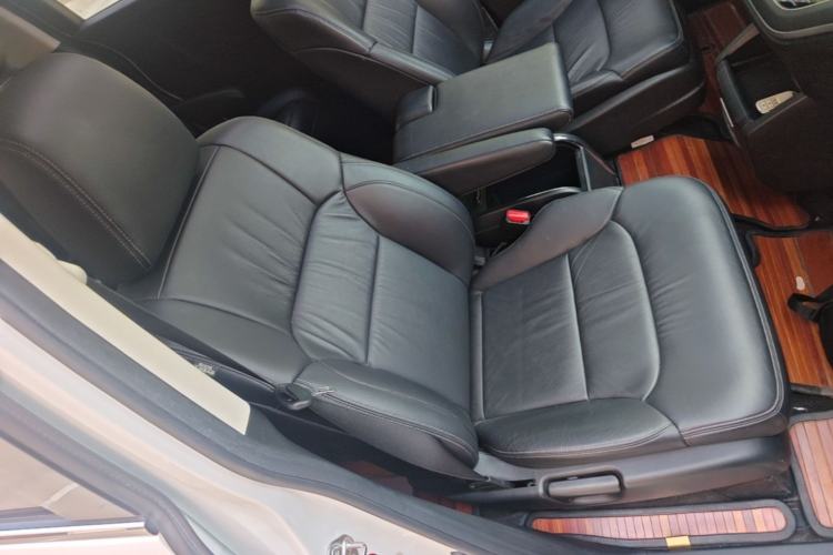 Used Honda Elysion 2016 2.4L Luxury Edition Right Front Seat