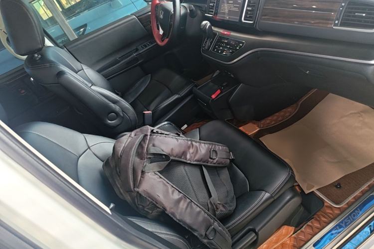 Used Honda Elysion 2016 2.4L Comfort Edition Right Front Seat
