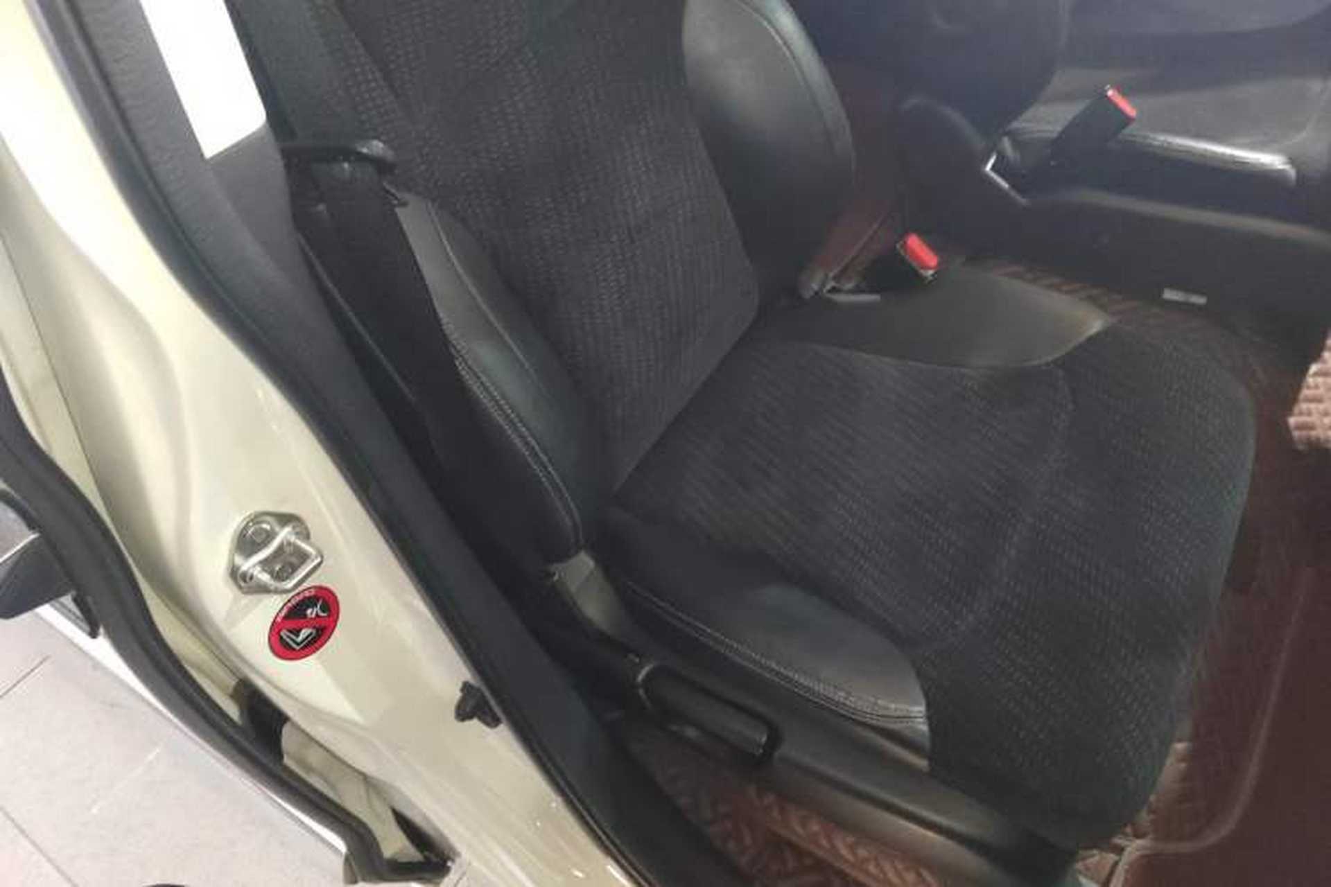 Used Honda Elysion 2016 2.4L Classic Edition Right Front Seat