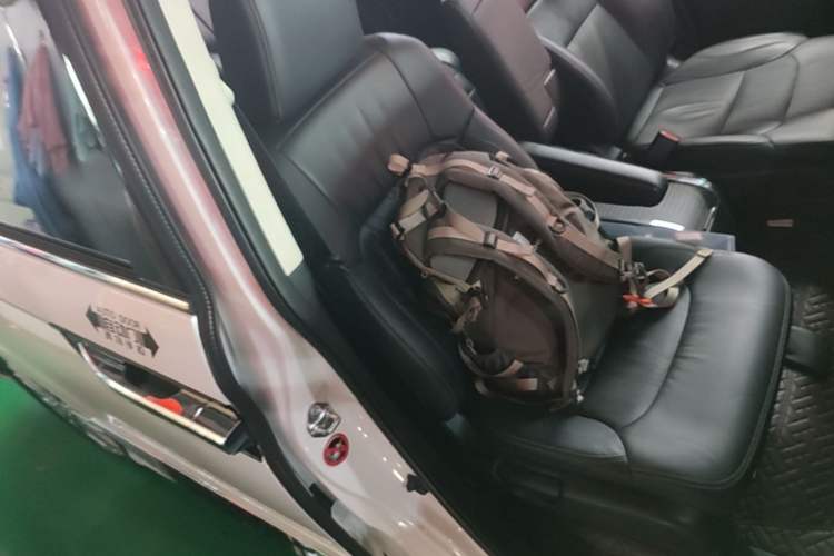 Used Honda Elysion 2016 2.4L Luxury Edition Right Front Seat