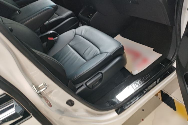 Used Honda Elysion 2016 2.4L Luxury Edition Right Front Seat
