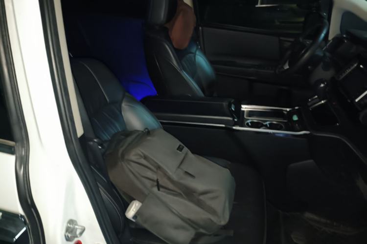 Used Honda Elysion 2016 2.4L Supreme Edition Right Front Seat