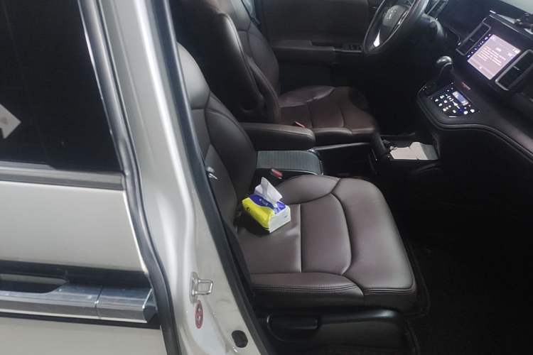 Used Honda Elysion 2016 2.4L Comfort Edition Right Front Seat