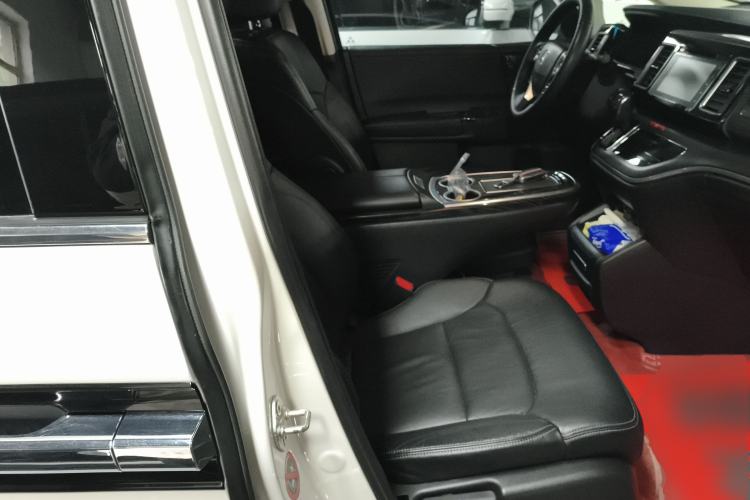 Used Honda Elysion 2016 2.4L Supreme Edition Right Front Seat