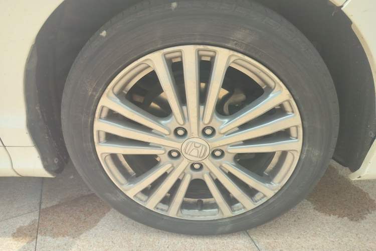 Used Honda Elysion 2016 2.4L Comfort Edition Right Front Wheel Hub