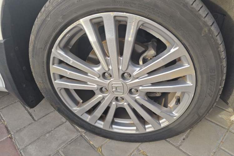 Used Honda Elysion 2016 2.4L Luxury Edition Right Front Wheel Hub