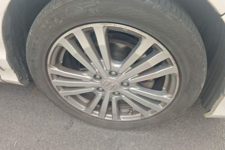 Used Honda Elysion 2016 2.4L Luxury Edition Right Front Wheel Hub