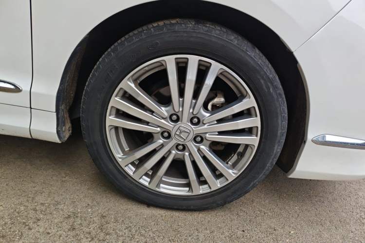 Used Honda Elysion 2016 2.4L Supreme Edition Right Front Wheel Hub