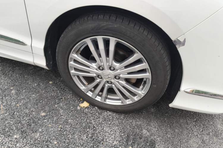 Used Honda Elysion 2016 2.4L Luxury Edition Right Front Wheel Hub