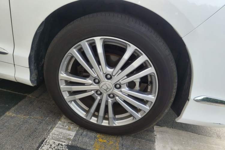 Used Honda Elysion 2016 2.4L Classic Edition Right Front Wheel Hub