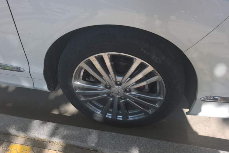 Used Honda Elysion 2016 2.4L Luxury Edition Right Front Wheel Hub
