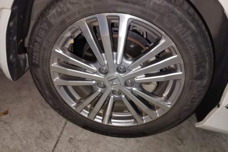 Used Honda Elysion 2016 2.4L Luxury Edition Right Front Wheel Hub