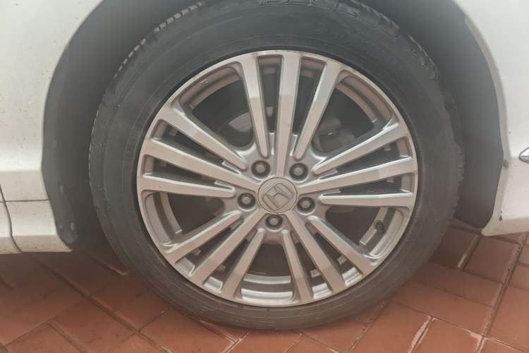 Used Honda Elysion 2016 2.4L Supreme Edition Right Front Wheel Hub