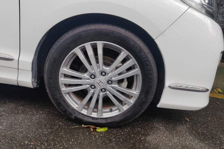 Used Honda Elysion 2016 2.4L Classic Edition Right Front Wheel Hub