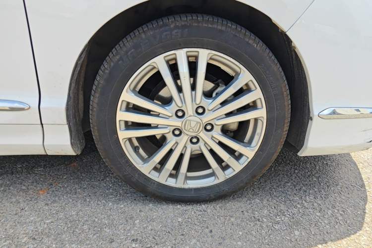 Used Honda Elysion 2016 2.4L Style Edition Right Front Wheel Hub