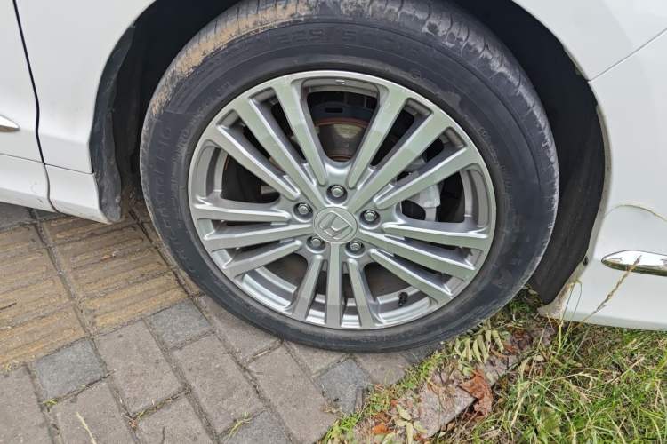 Used Honda Elysion 2016 2.4L Classic Edition Right Front Wheel Hub