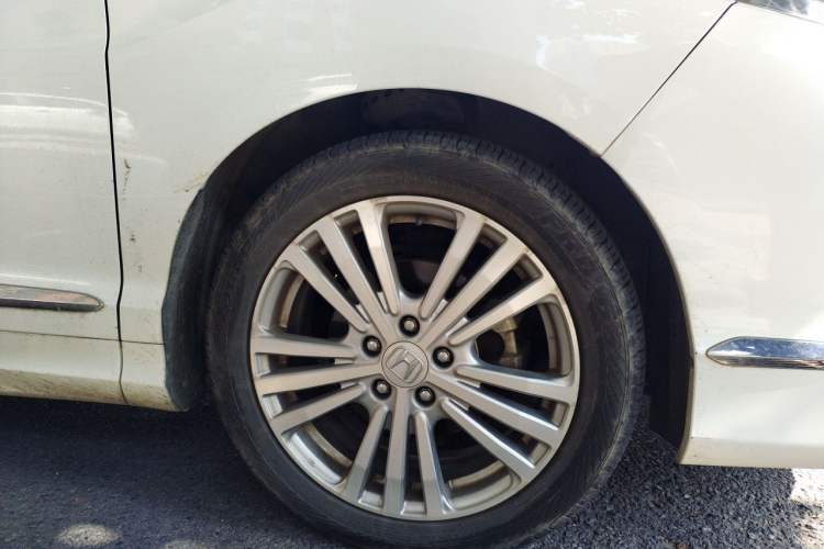 Used Honda Elysion 2016 2.4L Classic Edition Right Front Wheel Hub