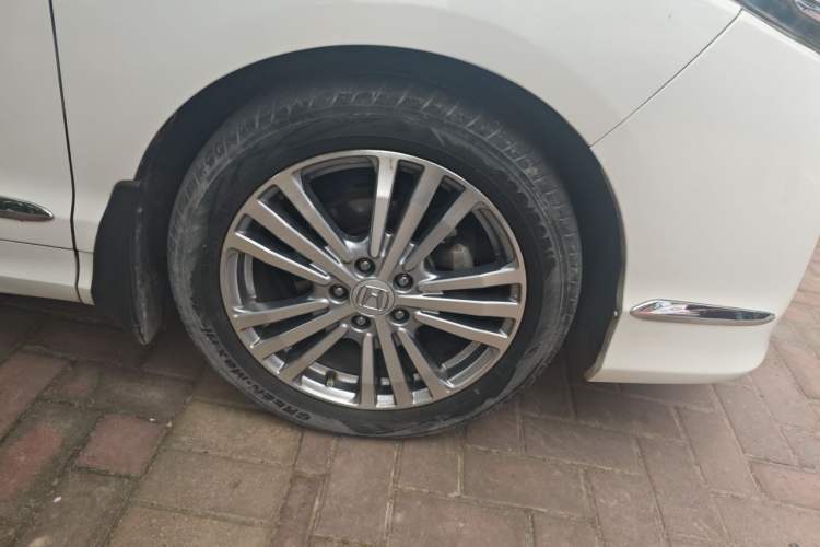 Used Honda Elysion 2016 2.4L Luxury Edition Right Front Wheel Hub
