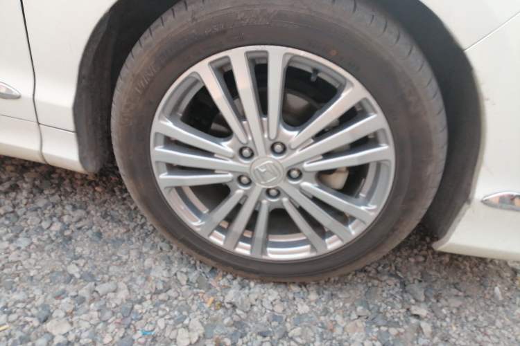 Used Honda Elysion 2016 2.4L Supreme Edition Right Front Wheel Hub