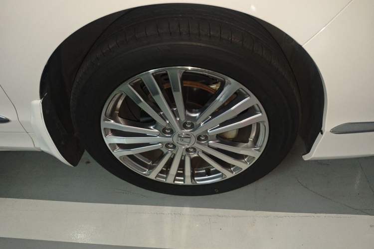 Used Honda Elysion 2016 2.4L Supreme Edition Right Front Wheel Hub