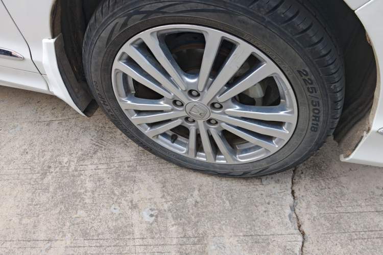Used Honda Elysion 2016 2.4L Style Edition Right Front Wheel Hub