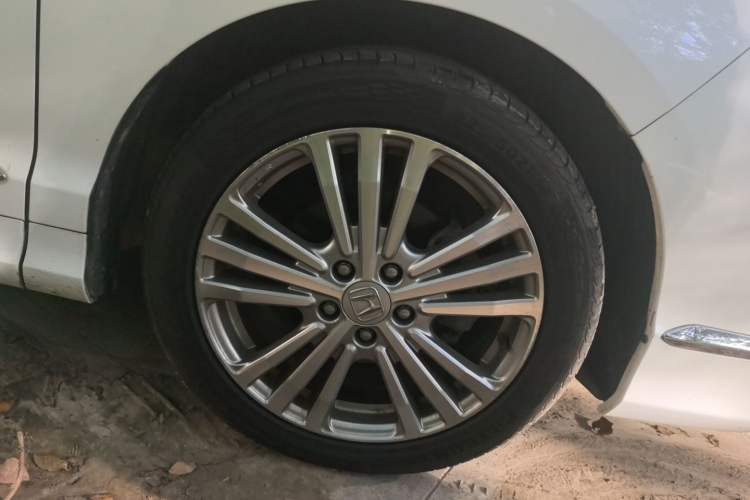 Used Honda Elysion 2016 2.4L Luxury Edition Right Front Wheel Hub