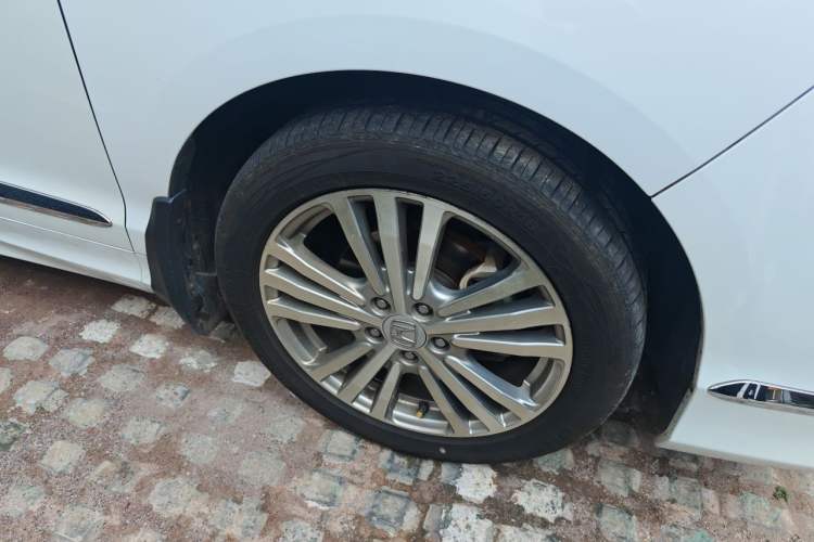 Used Honda Elysion 2016 2.4L Luxury Edition Right Front Wheel Hub