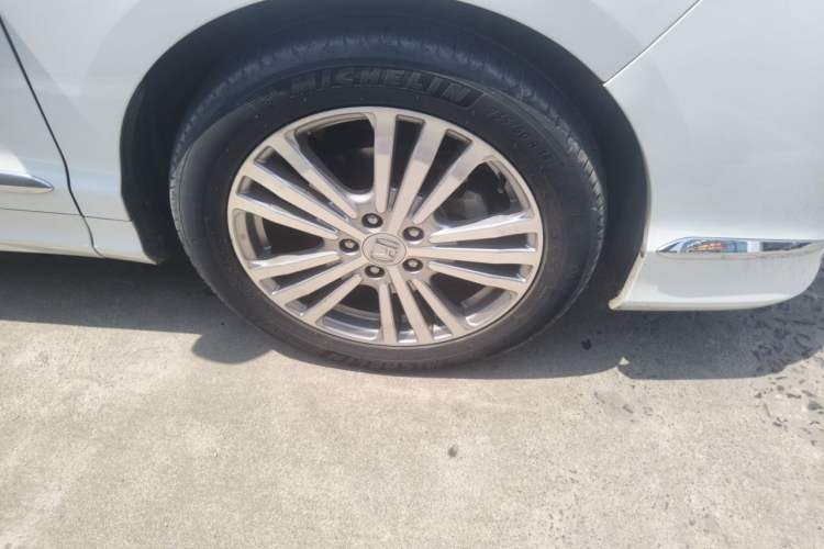 Used Honda Elysion 2016 2.4L Luxury Edition Right Front Wheel Hub