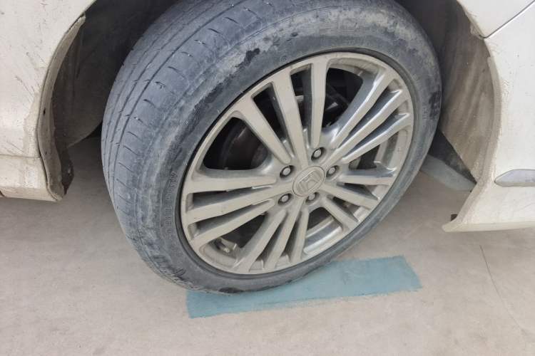 Used Honda Elysion 2016 2.4L Style Edition Right Front Wheel Hub