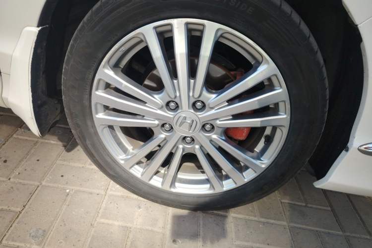 Used Honda Elysion 2016 2.4L Luxury Edition Right Front Wheel Hub