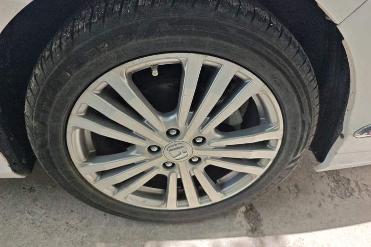 Used Honda Elysion 2016 2.4L Supreme Edition Right Front Wheel Hub