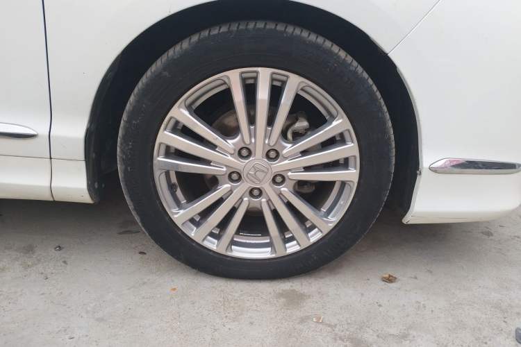 Used Honda Elysion 2016 2.4L Style Edition Right Front Wheel Hub