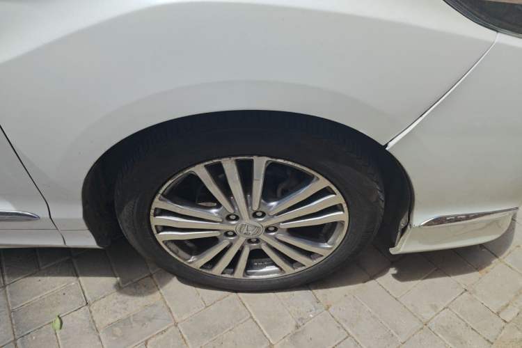 Used Honda Elysion 2016 2.4L Style Edition Right Front Wheel Hub