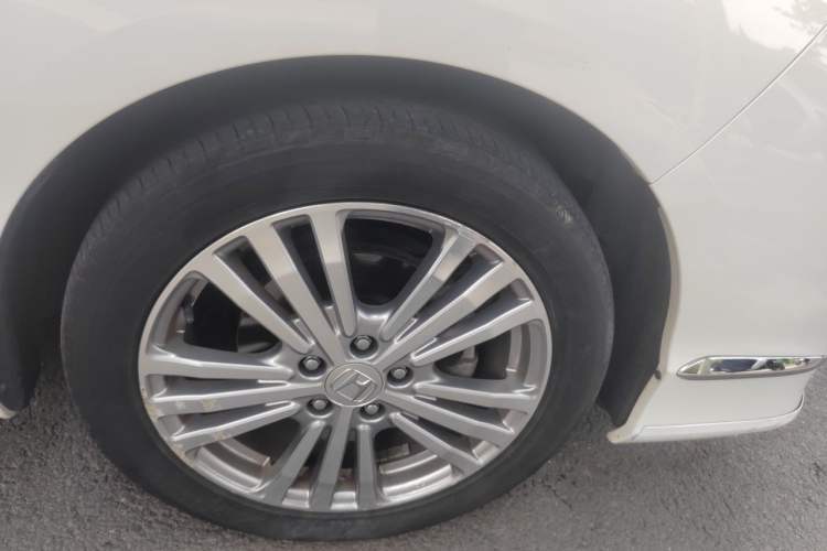 Used Honda Elysion 2016 2.4L Style Edition Right Front Wheel Hub