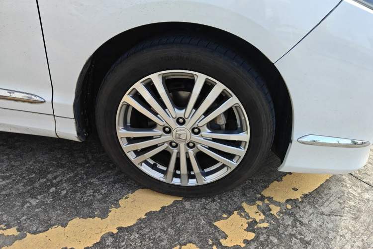 Used Honda Elysion 2016 2.4L Luxury Edition Right Front Wheel Hub