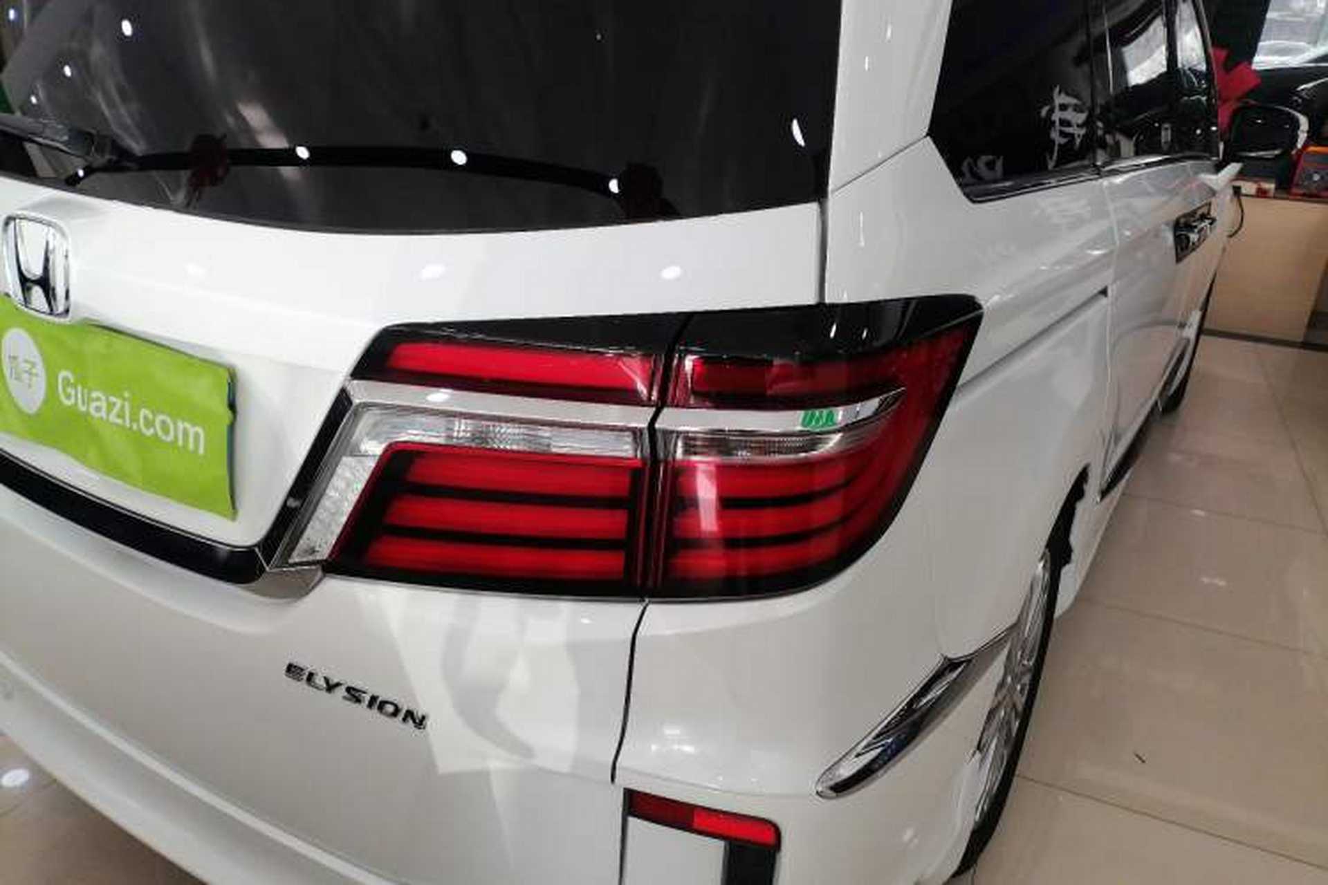 Used Honda Elysion 2016 2.4L Classic Edition Right Rear Taillight