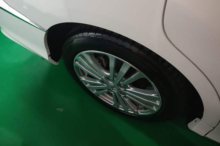 Used Honda Elysion 2016 2.4L Luxury Edition Right Rear Wheel Hub