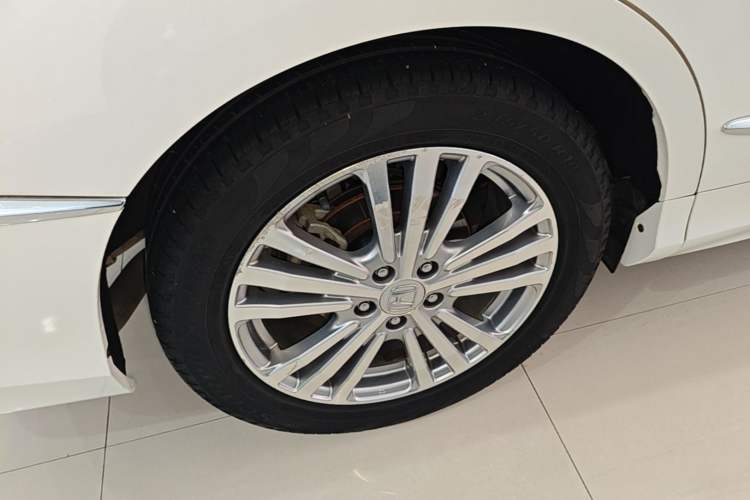 Used Honda Elysion 2016 2.4L Supreme Edition Right Rear Wheel Hub