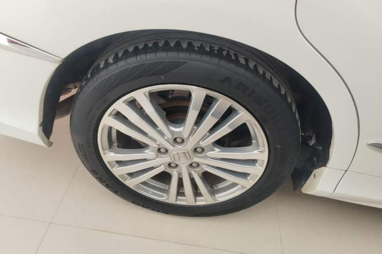 Used Honda Elysion 2016 2.4L Luxury Edition Right Rear Wheel Hub