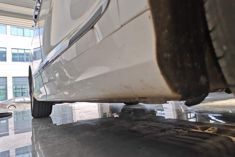 Used Honda Elysion 2016 2.4L Luxury Edition Right Side Sill