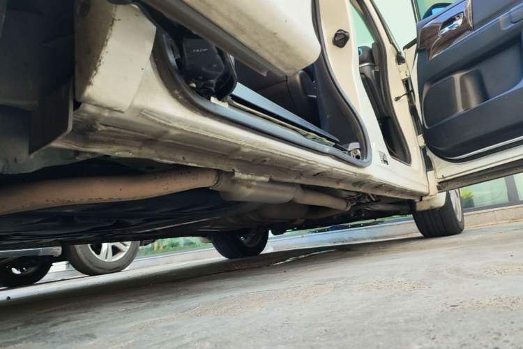 Used Honda Elysion 2016 2.4L Luxury Edition Right Side Sill