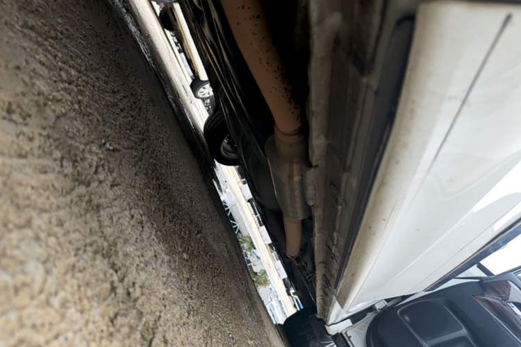Used Honda Elysion 2016 2.4L Luxury Edition Right Side Sill