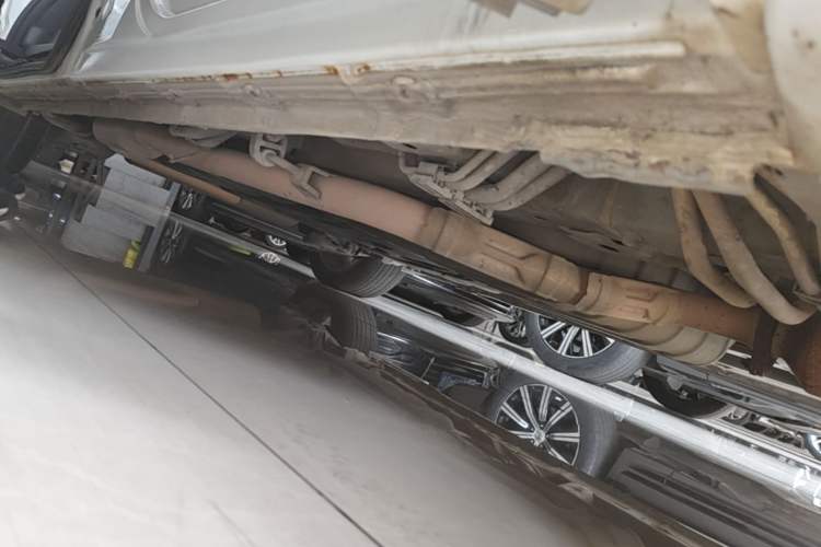 Used Honda Elysion 2016 2.4L Luxury Edition Right Side Sill