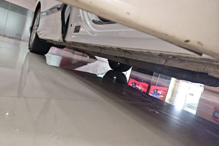 Used Honda Elysion 2016 2.4L Comfort Edition Right Side Sill
