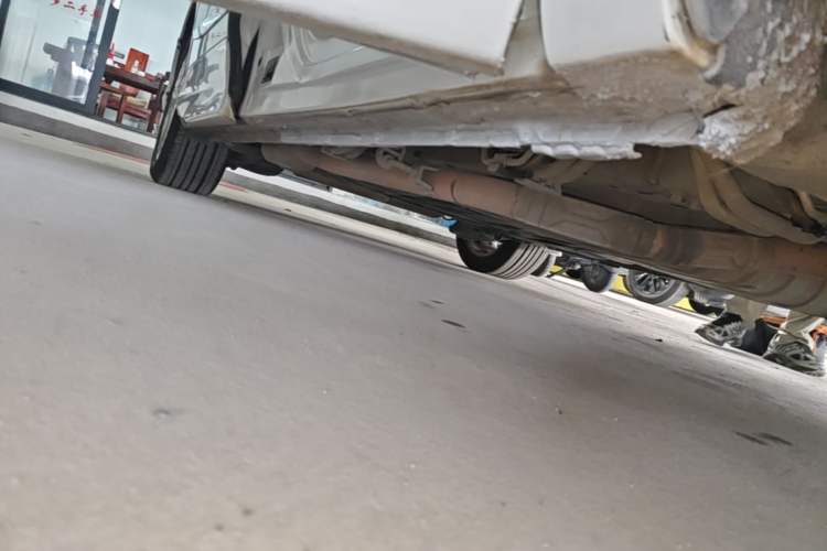 Used Honda Elysion 2016 2.4L Supreme Edition Right Side Sill