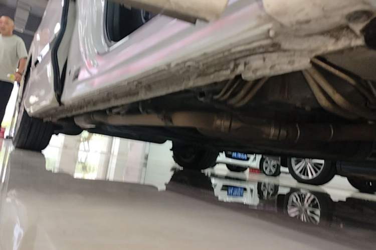 Used Honda Elysion 2016 2.4L Classic Edition Right Side Sill