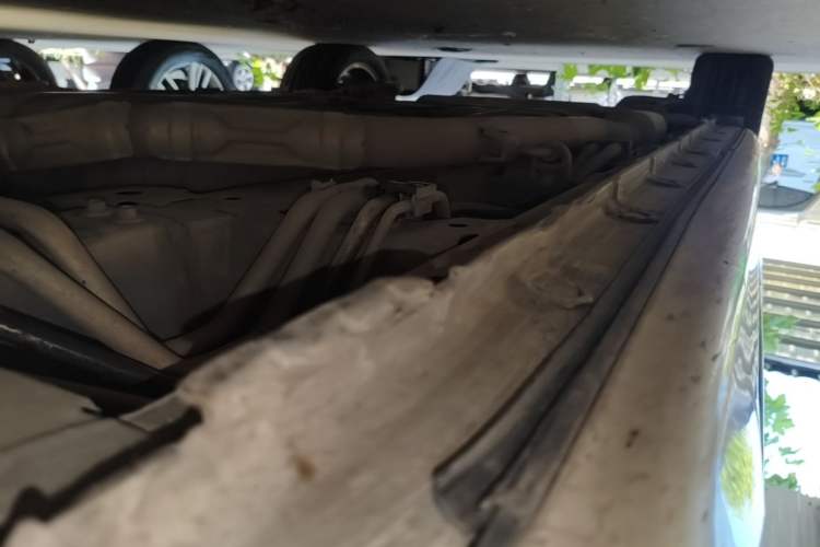 Used Honda Elysion 2016 2.4L Style Edition Right Side Sill