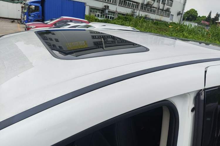 Used Honda Elysion 2016 2.4L Style Edition Roof