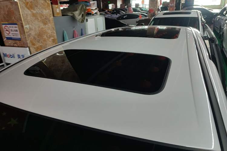Used Honda Elysion 2016 2.4L Luxury Edition Roof