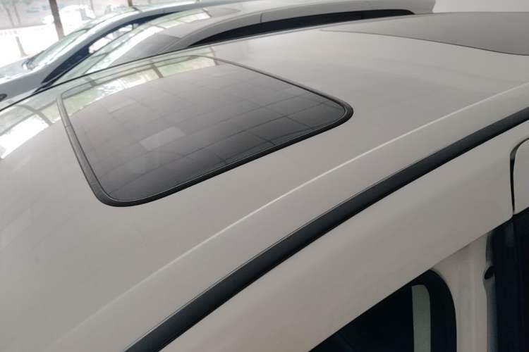 Used Honda Elysion 2016 2.4L Luxury Edition Roof
